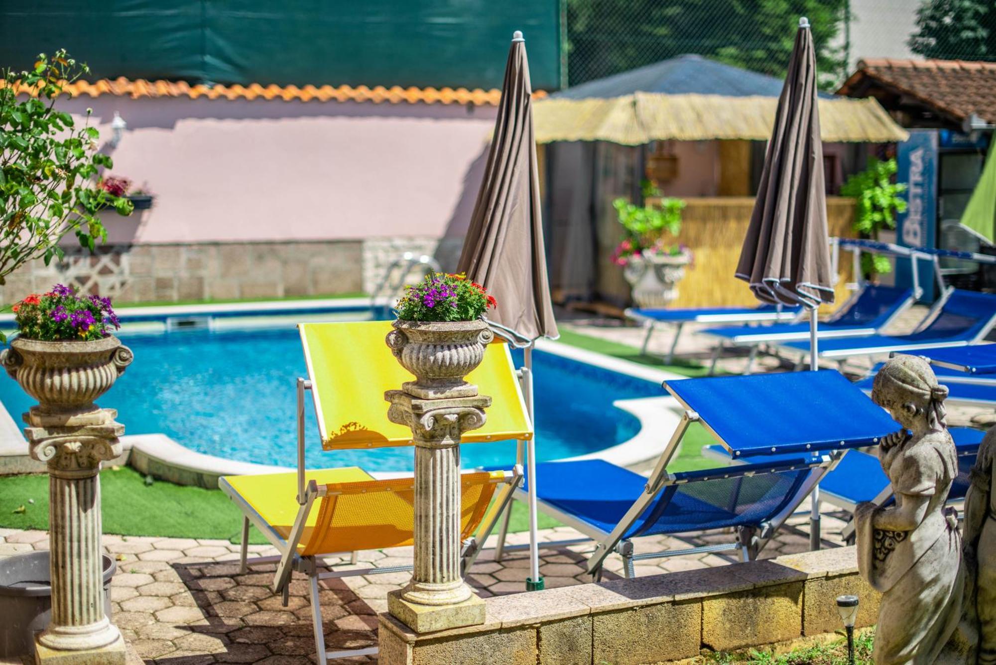 Giovanna Boutique Rooms & Pool Pola Esterno foto