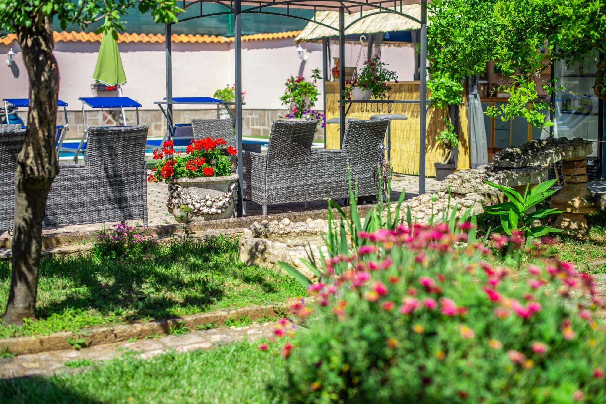 Giovanna Boutique Rooms & Pool Pola Esterno foto